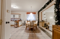 Hatvan 联排别墅 1