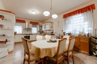 Hatvan 联排别墅 2