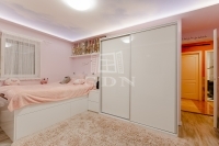 Mogyoród Ikerház 16