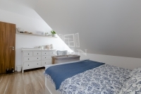 Üllő Совмещенный дом 14