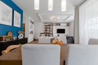 Üllő Совмещенный дом 4