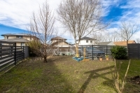 Üllő Совмещенный дом 23