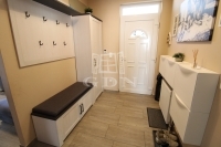 Üllő Lakás (téglaépítésű) 0