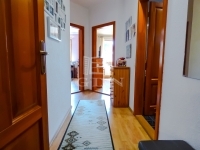 Fót Casa Familiala 16