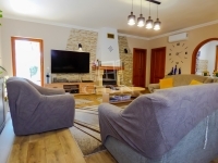 Fót Casa Familiala 1