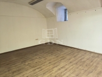 Сдается в аренду коммерческая - офисное помещение Budapest, VIII. mикрорайон, 43m2