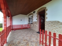 Kiskunfélegyháza Family House 0