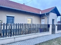 Eladó sorház Szigetújfalu, 68m2