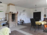 Tököl 家庭别墅 9