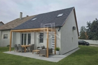 Eladó ikerház Tököl, 129m2