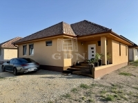 For sale semidetached house Jászberény, 114m2