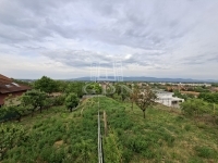 Vác 土地 0