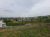 Vác 土地 2