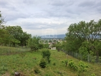 Vác 土地 2