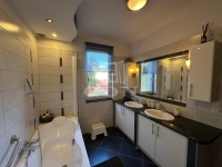 Vác Einfamilienhaus 18