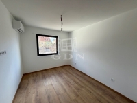 Vác Lakás (téglaépítésű) 8