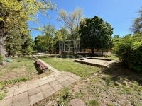 Vác Lakás (csúsztatott zsalu) 18