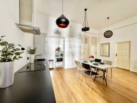 Budapest VI. kerület 公寓房（砖头） 1