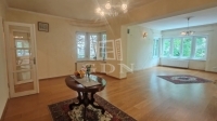 Eladó lakás (téglaépítésű) Budapest II. kerület, 130m2