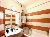 Zalaegerszeg 公寓房（砖头） 7